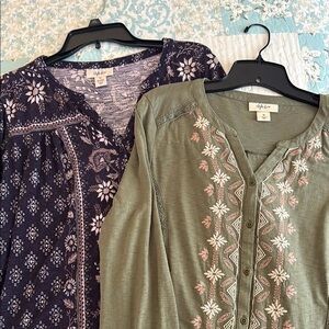 STYLE & CO LONG SLEEVE TUNIC TOPS-Set of 2 tops in Size Medium